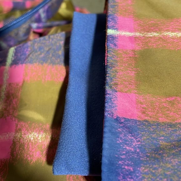 Offline By Aerie PullOn Puffer Jacket Qtr Zip Hood Pocket Pink/Blue Plaid L NWT - Picture 6 of 6